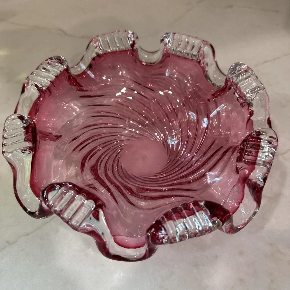 Chalet Canada Hand Made Candy Dish bowl Cranberry Swirl etched Vintage unmarked